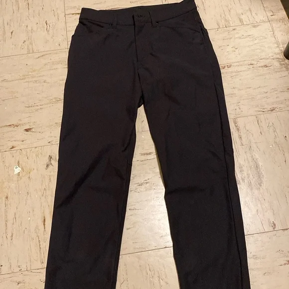 Lululemon - Picture 1 of 1